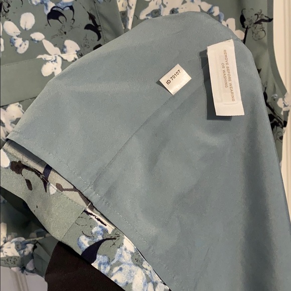 LOFT sleeveless dress - Picture 4 of 5